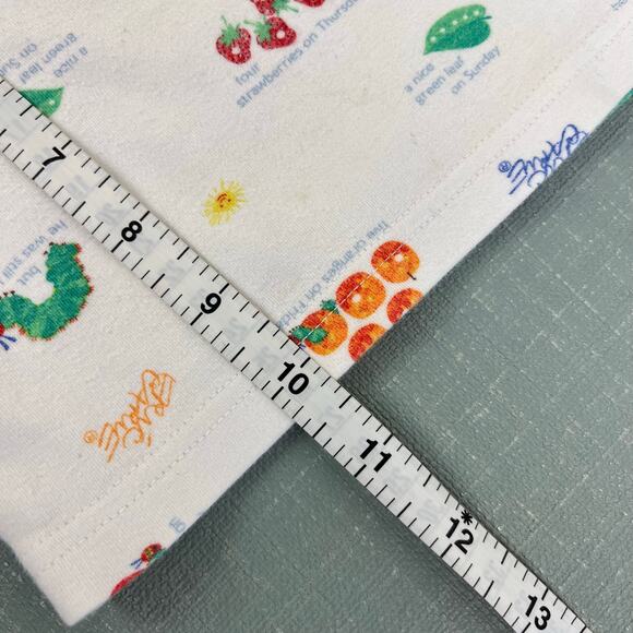 Vintage Y2K Carter's Eric Carle The Very Hungry Caterpillar T-Shirt 6-9 Months - Picture 7 of 8